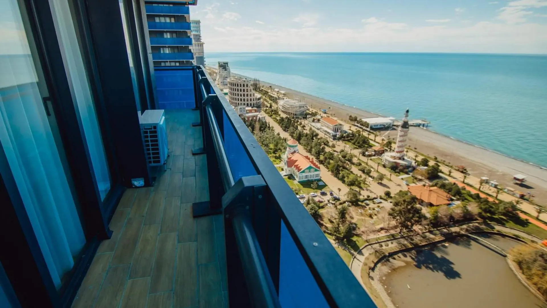 Panorama Central Batumi & Black Sea View Hotel 5*,  Georgien