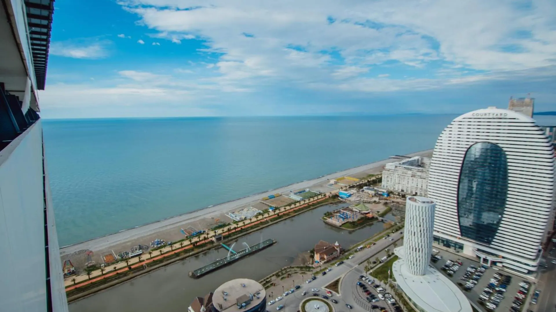 Panorama Central Batumi & Black Sea View Hotel Georgien